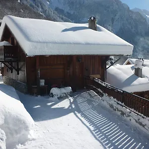 Chalet Analma, Planay