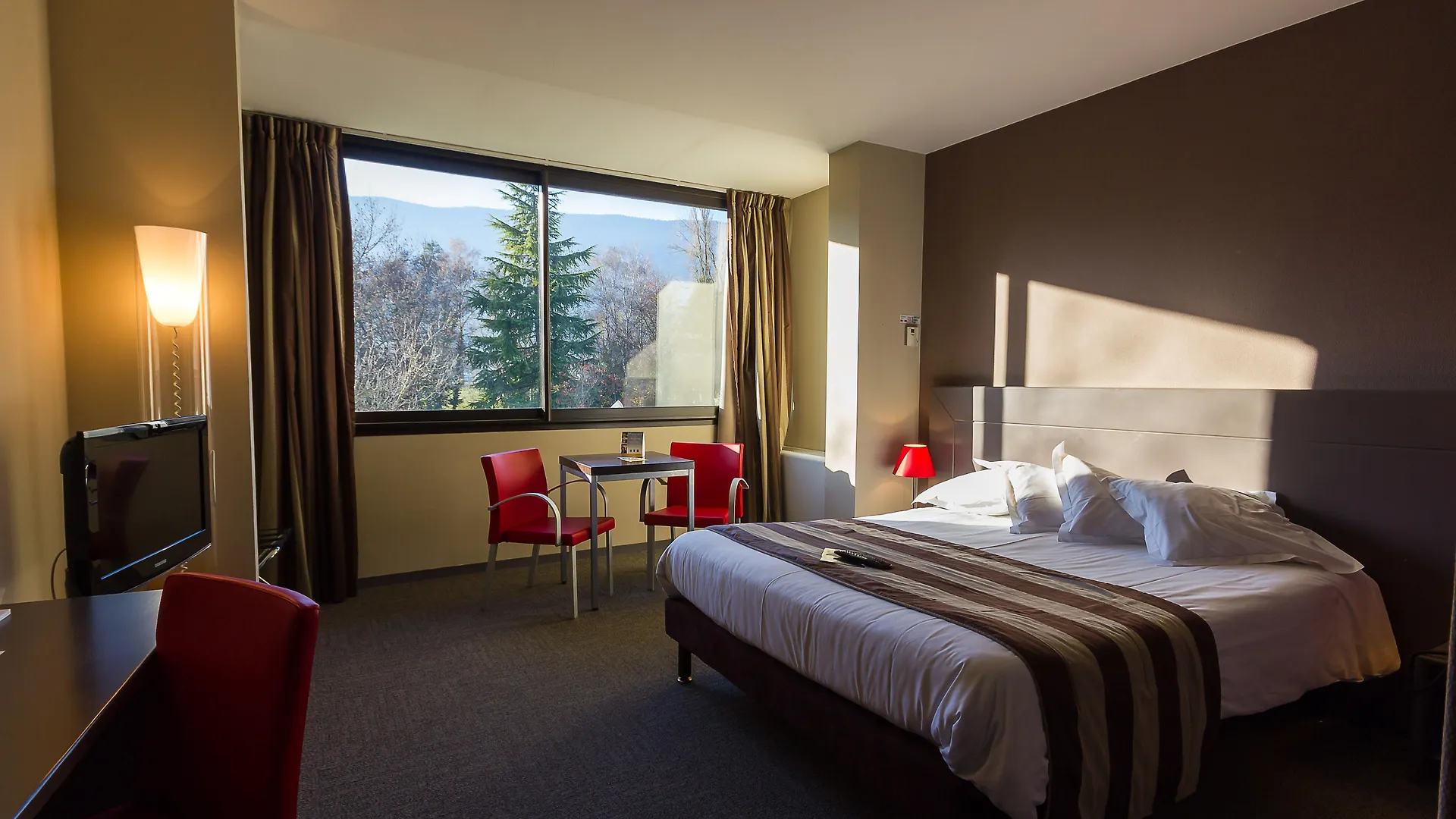 Hotel Le Cervolan Voglans