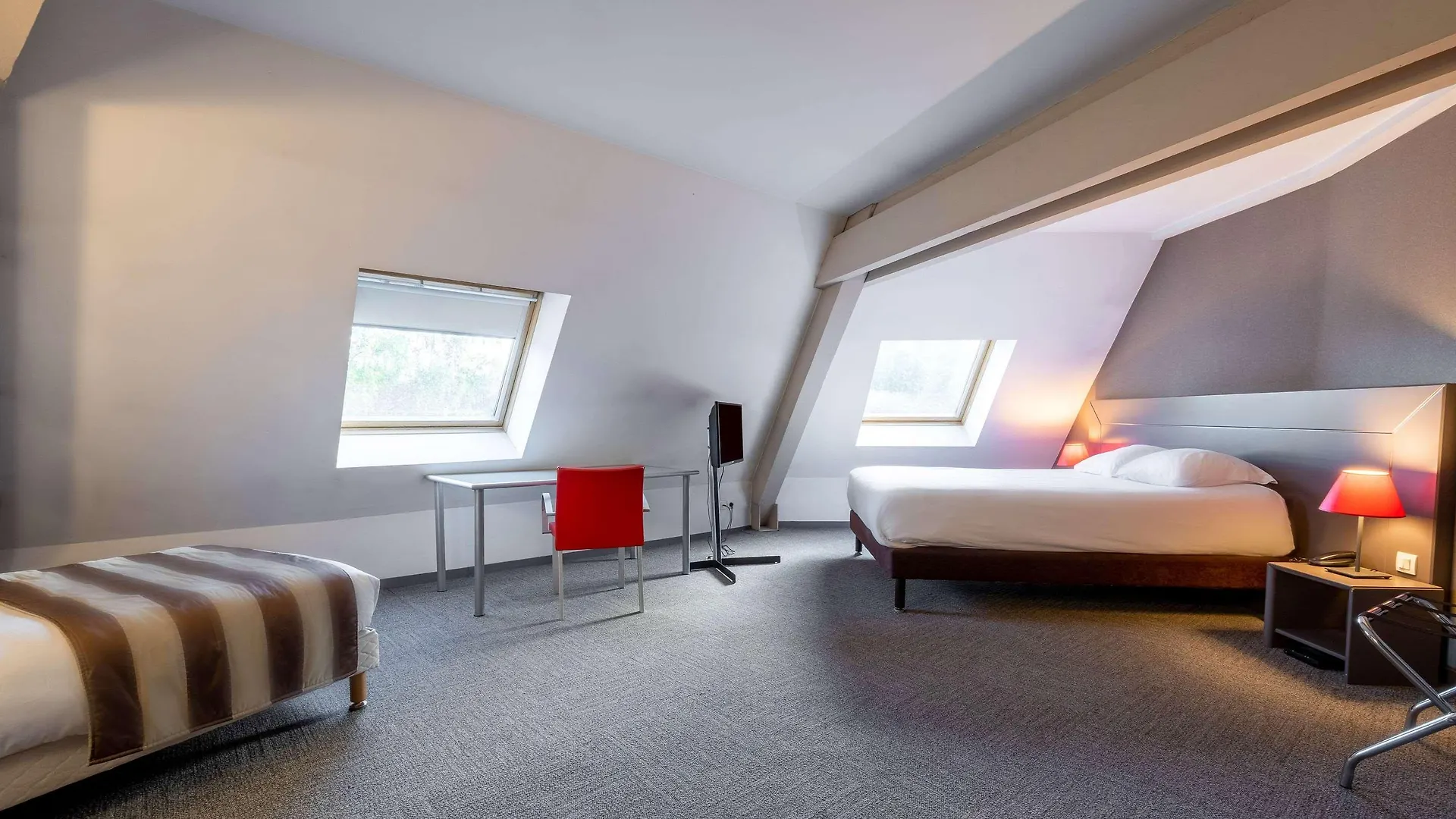 Hotel Le Cervolan Voglans