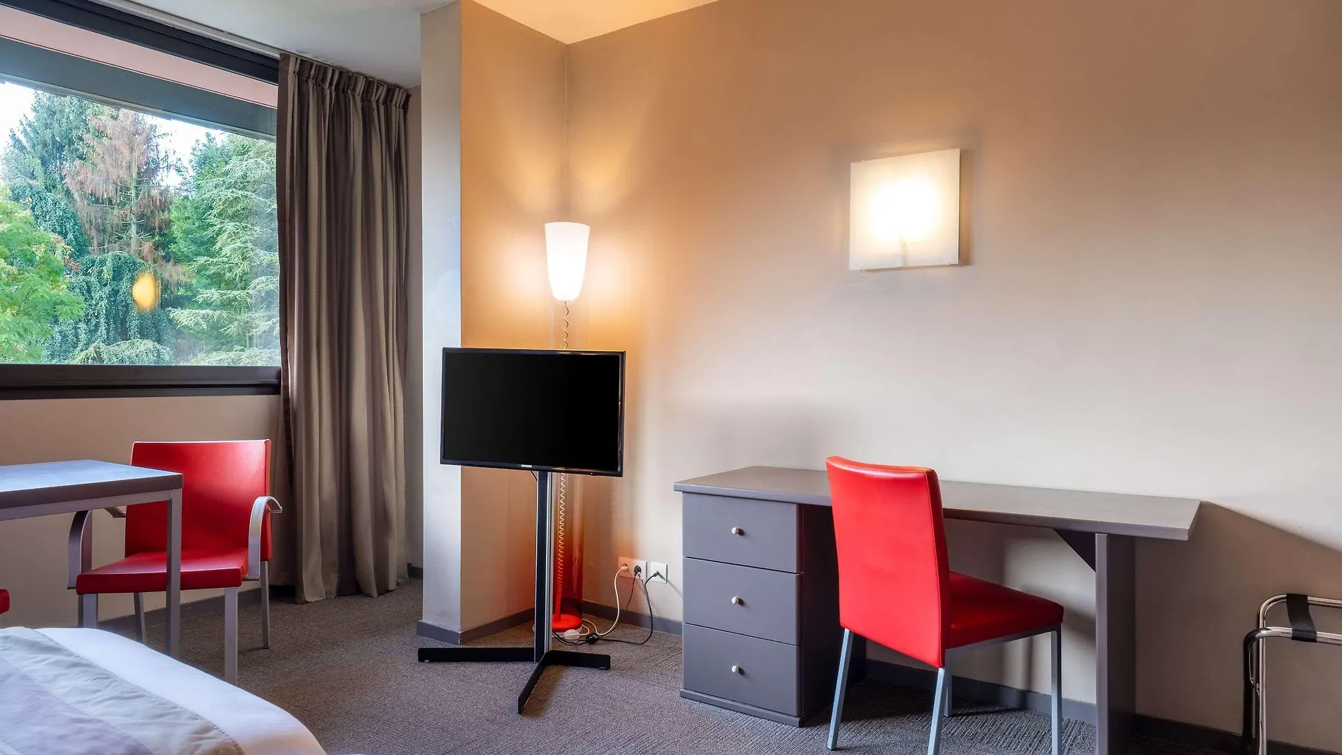 Hotel Le Cervolan Voglans