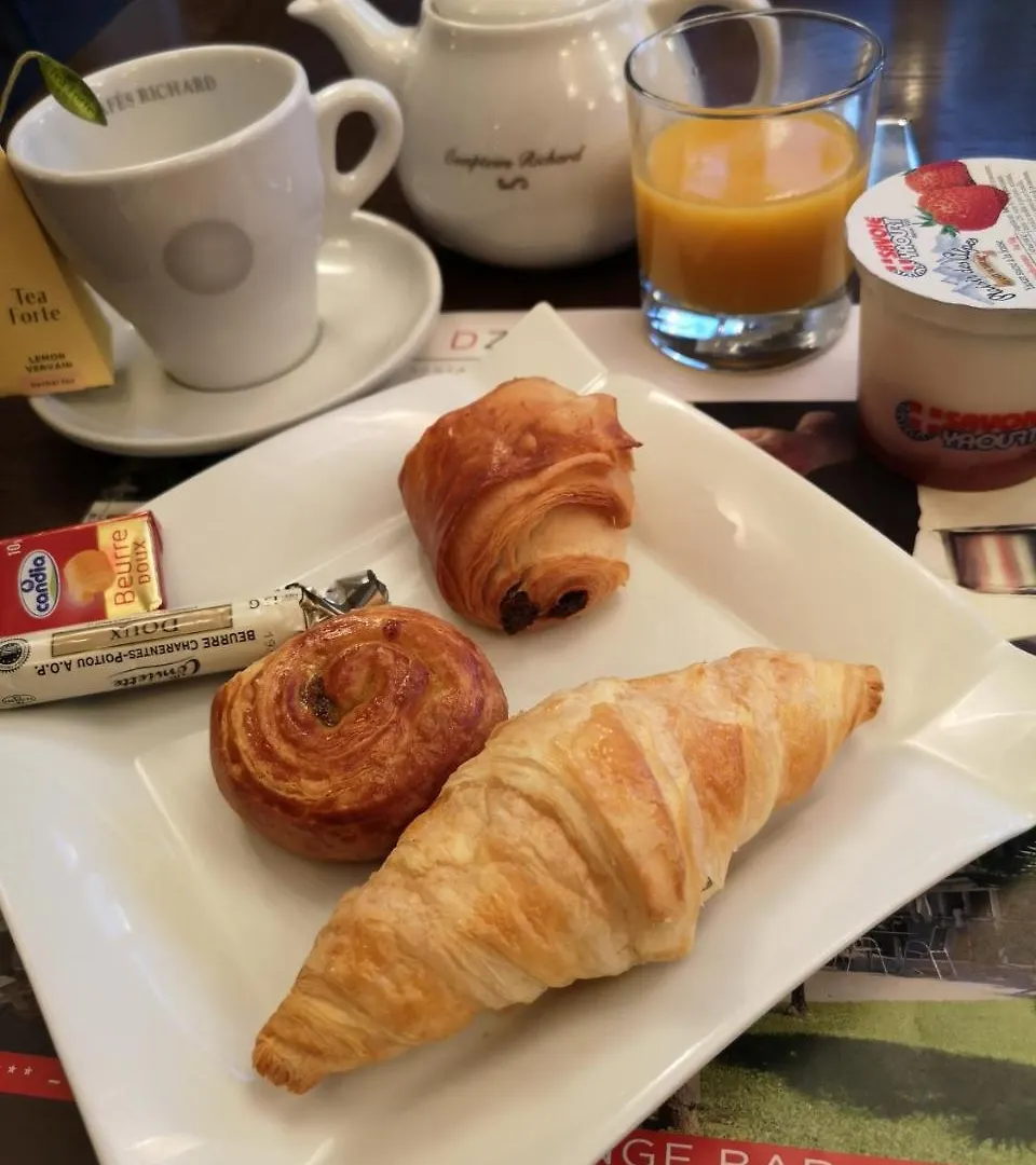 Hotel Le Cervolan Voglans